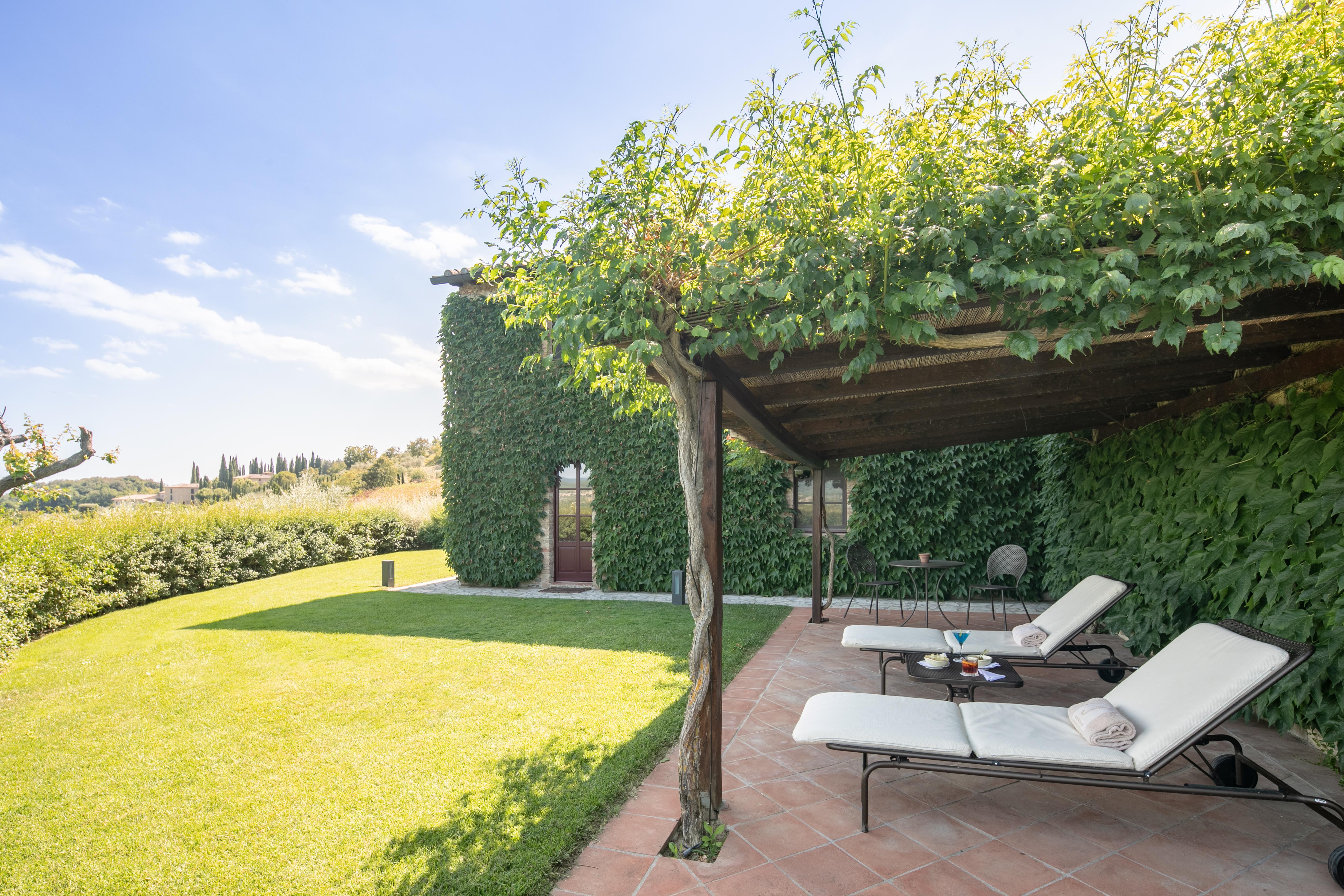 Hotel Le Fontanelle Castelnuovo Berardenga Exterior photo